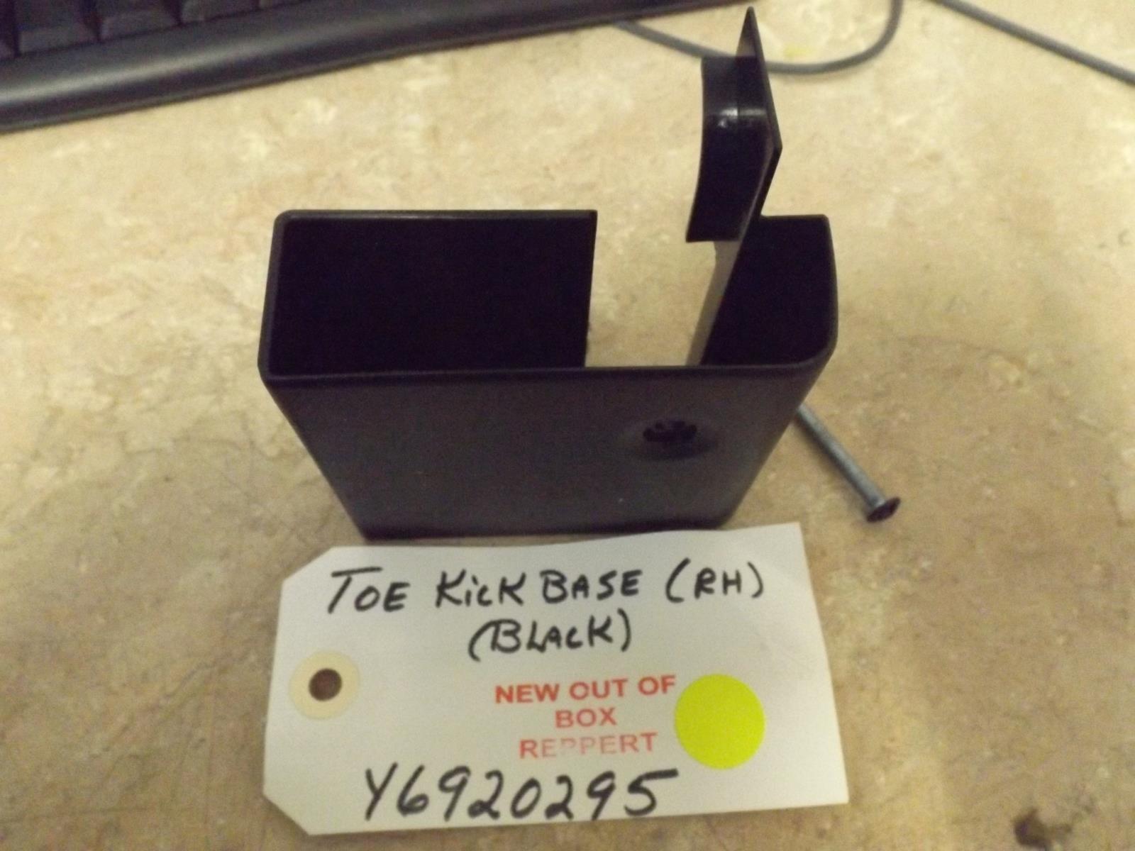WHIRLPOOL DISHWASHER RH BLACK Y6920295 TOE KICK BASE (NEW) WHIRLPOOL DISHWASHER RH BLACK Y6920295 TOE KICK BASE (NEW)